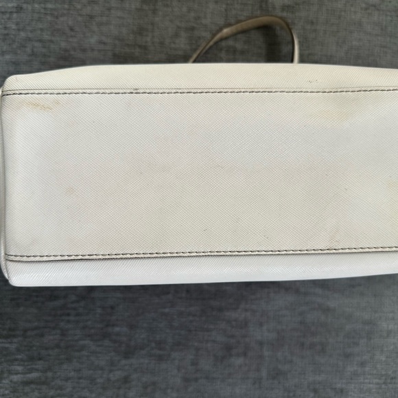 Coach Satchel - Picture 4 of 6